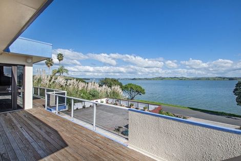 Photo of property in 248 Beach Road, Onerahi, Whangarei, 0110