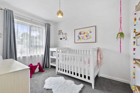 Photo of property in 1/66 Opaheke Road, Opaheke, Papakura, 2113