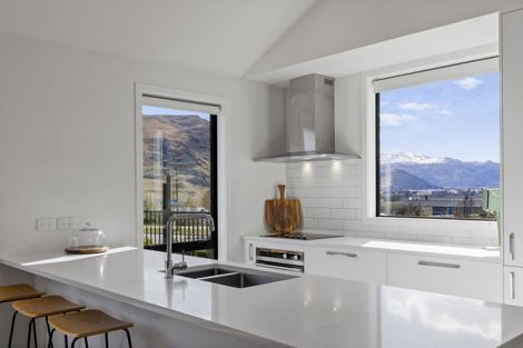 Photo of property in 45 Bannister Street, Jacks Point, Queenstown, 9371
