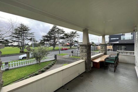 Photo of property in 22 Walker Road, Point Chevalier, Auckland, 1022
