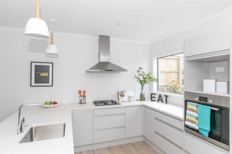 Photo of property in 10 Springside Court, Huntington, Hamilton, 3210