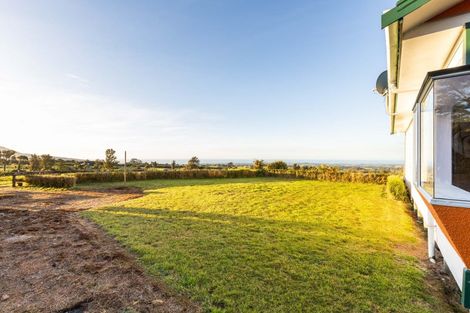 Photo of property in 1568 Carrington Road, Hurworth, New Plymouth, 4371