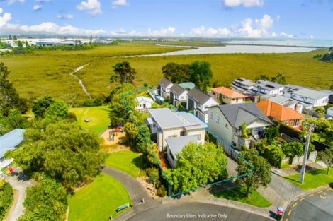 Photo of property in 41 Seaside Avenue, Waterview, Auckland, 1026