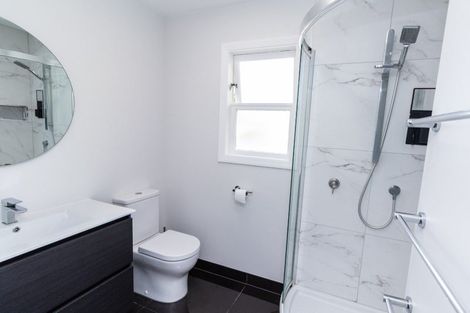 Photo of property in 112 Oriel Avenue, Tawa, Wellington, 5028