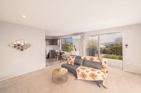 Photo of property in 2/518 Marine Parade, South New Brighton, Christchurch, 8062