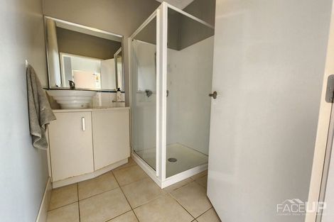 Photo of property in 7n Clearwater Cove, West Harbour, Auckland, 0618