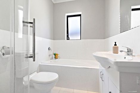 Photo of property in 29 Ranchod Terrace, Pukekohe, 2120