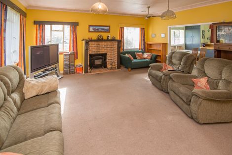 Photo of property in 26 Sarsfield Street, Southbridge, 7602