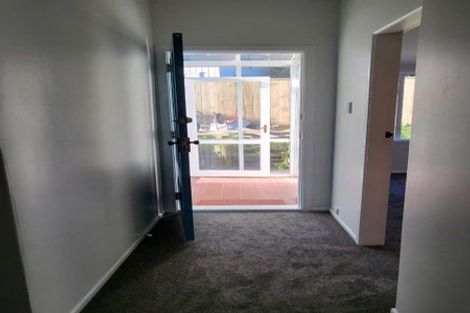 Photo of property in 21 Tarawera Road, Johnsonville, Wellington, 6037