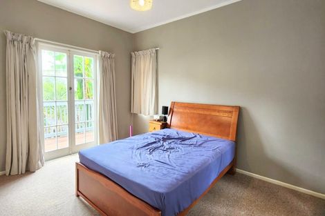 Photo of property in 2/186 Archers Road, Glenfield, Auckland, 0629
