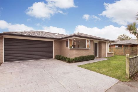 Photo of property in 35b Oxley Avenue, St Albans, Christchurch, 8014