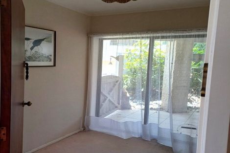 Photo of property in 11 Lilford Place, Half Moon Bay, Auckland, 2012