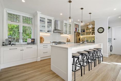 Photo of property in 35 Alpha Avenue, Strowan, Christchurch, 8052