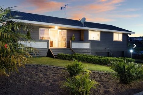 Photo of property in 31 Dunton Drive, Welcome Bay, Tauranga, 3112