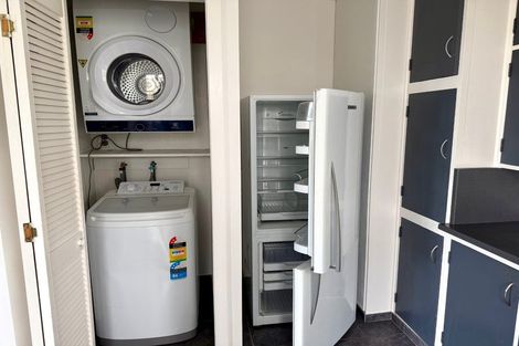 Photo of property in 50 Townsend Road, Miramar, Wellington, 6022