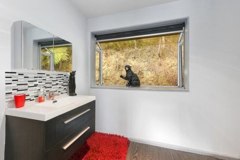 Photo of property in 198a Eastern Hutt Road, Taita, Lower Hutt, 5019