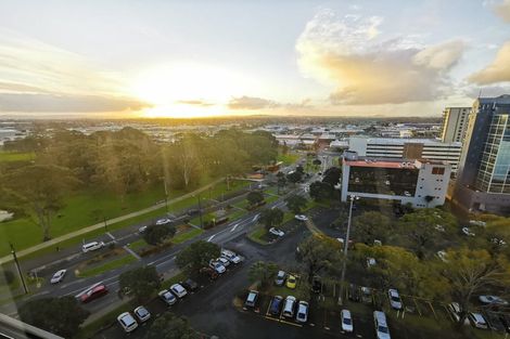 Photo of property in Twin Towers, 1105/17 Putney Way, Manukau, Auckland, 2104