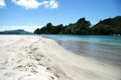 Photo of property in 17 Alf Simpson Drive, Whitianga, 3510