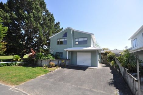 Photo of property in 6a Campbell Court, Pauanui, Hikuai, 3579