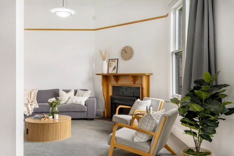 Photo of property in 21 Portal Street, Durie Hill, Whanganui, 4500