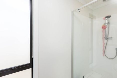 Photo of property in 1 Doug Jensen Street, Wallaceville, Upper Hutt, 5018