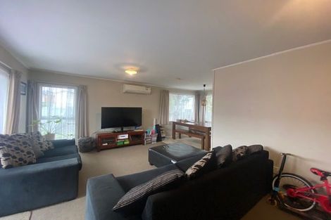 Photo of property in 96 Hutchinsons Road, Bucklands Beach, Auckland, 2014