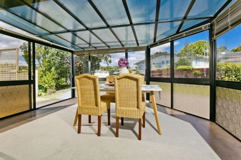 Photo of property in 1/14 Kapiti Place, Sunnynook, Auckland, 0620