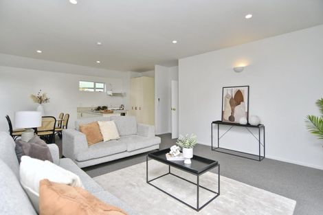 Photo of property in 35 Larch Place, Casebrook, Christchurch, 8051