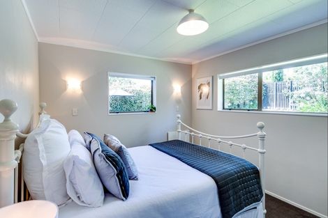 Photo of property in 82 Mchardy Street, Havelock North, 4130