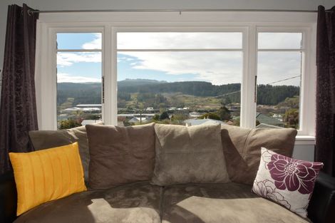 Photo of property in 21 Scotland Terrace, Green Island, Dunedin, 9018