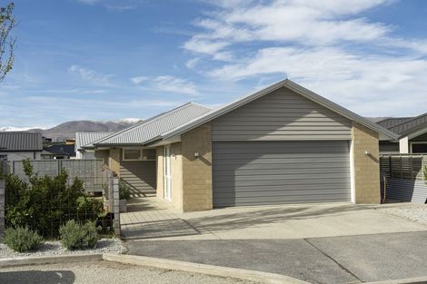 Photo of property in 8 Coventry Crescent, Lower Shotover, Queenstown, 9304