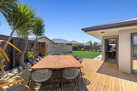 Photo of property in 5 Manoy Street, Motueka, 7120