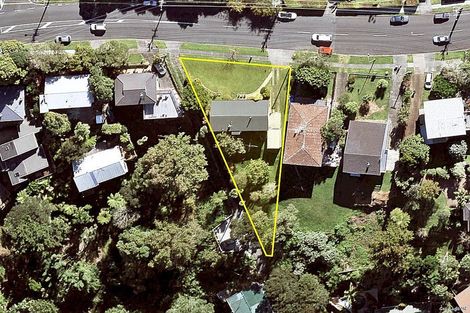 Photo of property in 31 Coronation Road, Hillcrest, Auckland, 0627