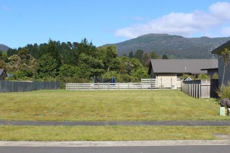 Photo of property in 28 Ngahana Place, Turangi, 3334