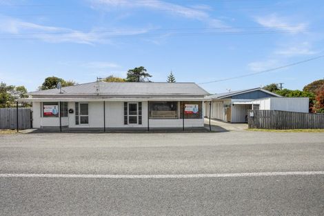 Photo of property in 538 Main North Road, Bay View, Napier, 4104