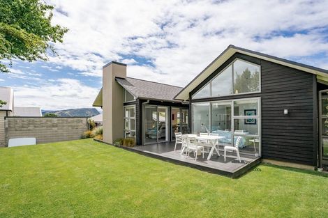Photo of property in 23b Old Station Avenue, Wanaka, 9305