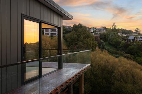 Photo of property in 69 Longhurst Terrace, Cashmere, Christchurch, 8022