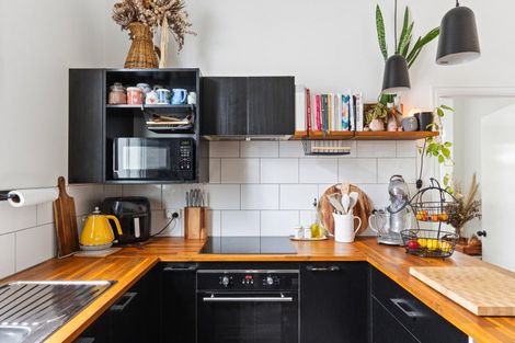 Photo of property in 42 Valley Road, Mangapapa, Gisborne, 4010