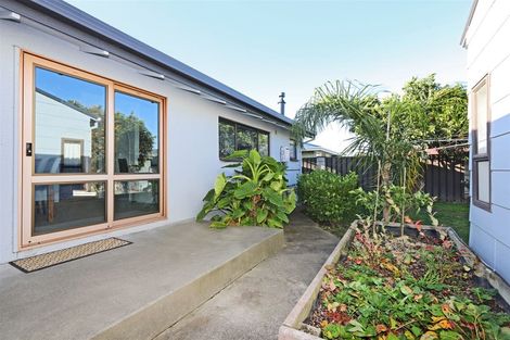 Photo of property in 16 Ngaruroro Avenue, Whakatu, Hastings, 4102