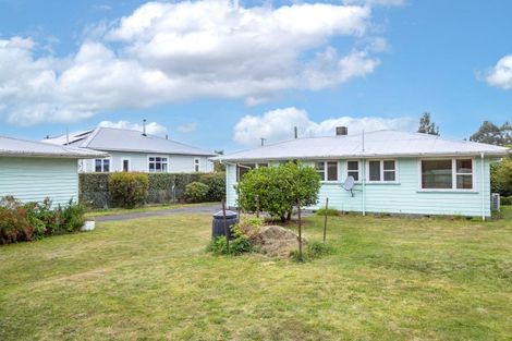 Photo of property in 29 Johnston Street, Featherston, 5710