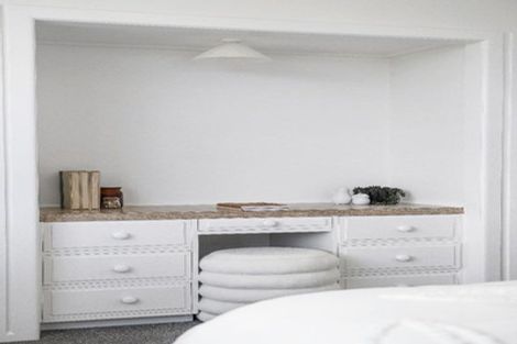 Photo of property in 10 Windy Ridge Road, Glenfield, Auckland, 0629