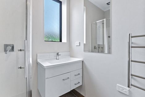 Photo of property in 1/7 Uku Lane, Hobsonville, Auckland, 0616