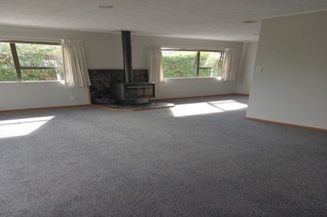 Photo of property in 71 Elizabeth Street, Waikanae, 5036