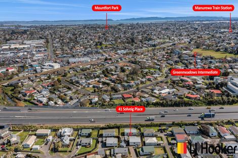 Photo of property in 41 Solveig Place, Randwick Park, Auckland, 2105