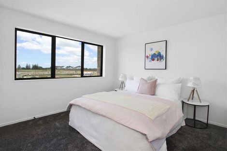 Photo of property in 13 Kaitiaki Drive, Clarks Beach, 2122