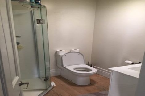 Photo of property in 34 Sentinel Road, Herne Bay, Auckland, 1011