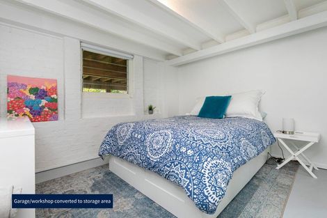 Photo of property in 47 Forrest Hill Road, Milford, Auckland, 0620