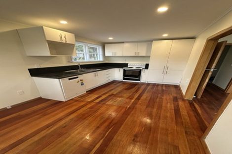 Photo of property in 9 Bird Grove, Stokes Valley, Lower Hutt, 5019
