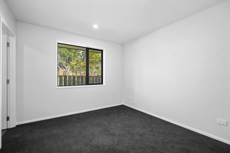 Photo of property in 10b Gradwell Place, Two Mile Bay, Taupo, 3330