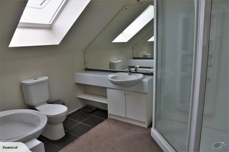 Photo of property in 2/14 Coronation Street, Belmont, Auckland, 0622